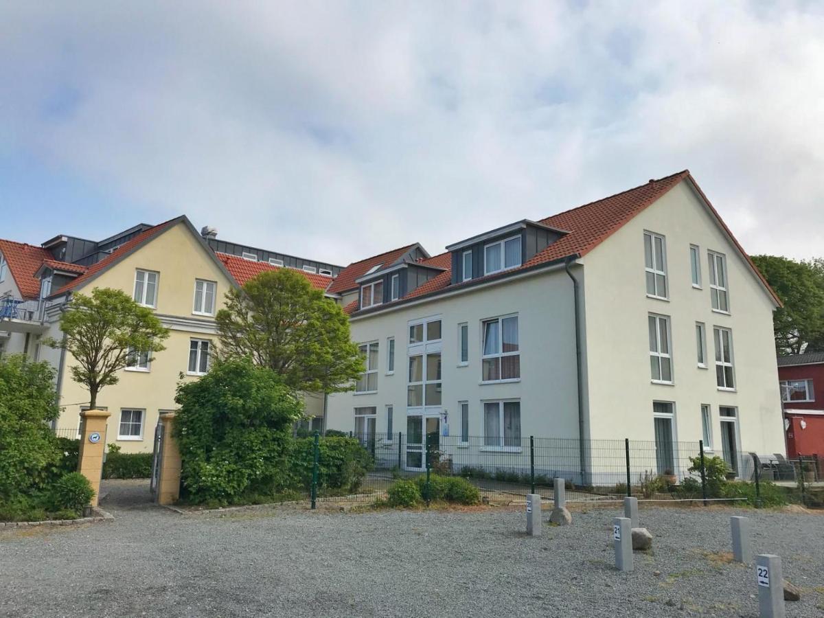 Hafenresidenz - Ferienwohnung 17 "Zugvogel" Wiek auf Rügen Dış mekan fotoğraf
